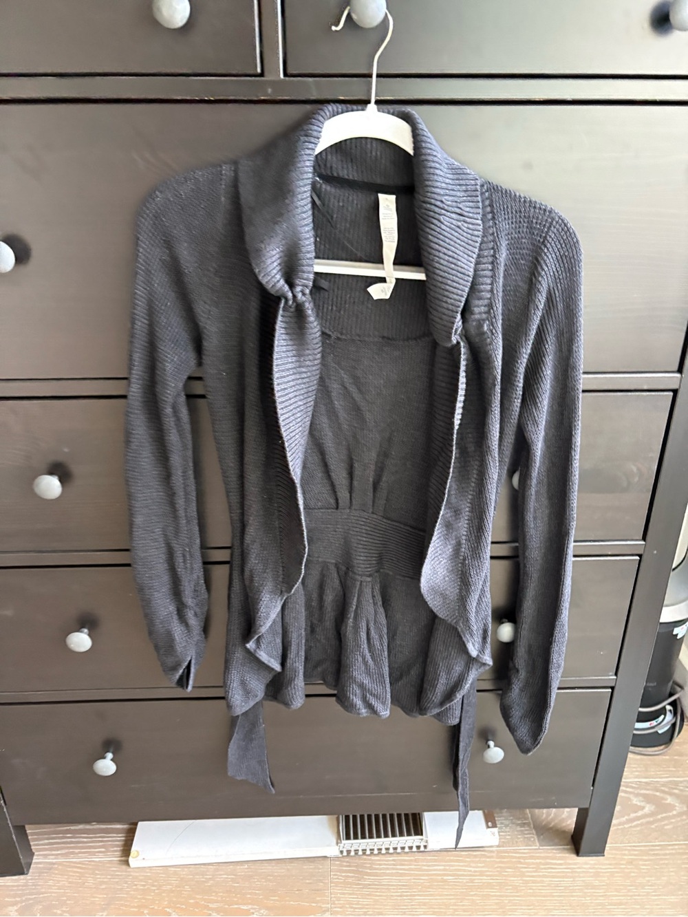 Vintage! Like new LULULEMON wrap